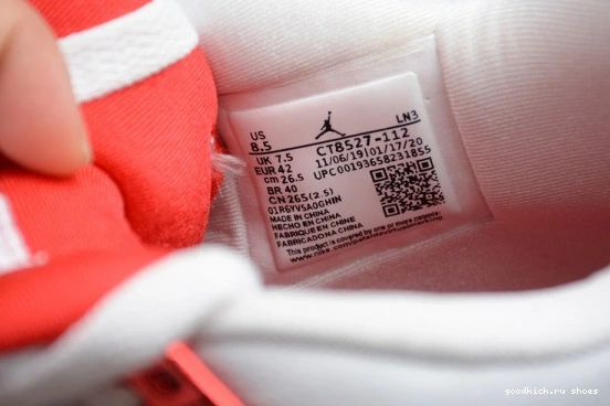  CT8527-112 Retro 4 Metallic Jordan CT8527-112 Air Red 0421